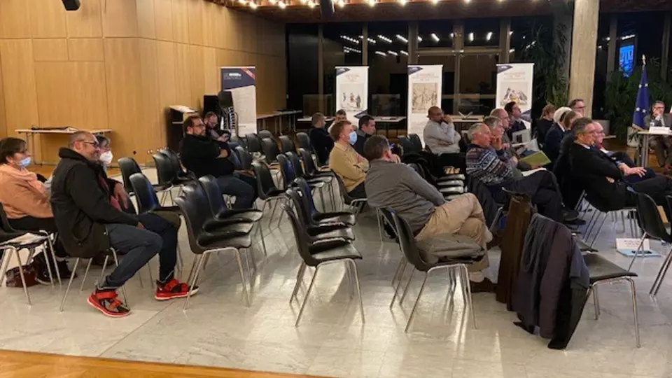 reunion-publique-Bobigny